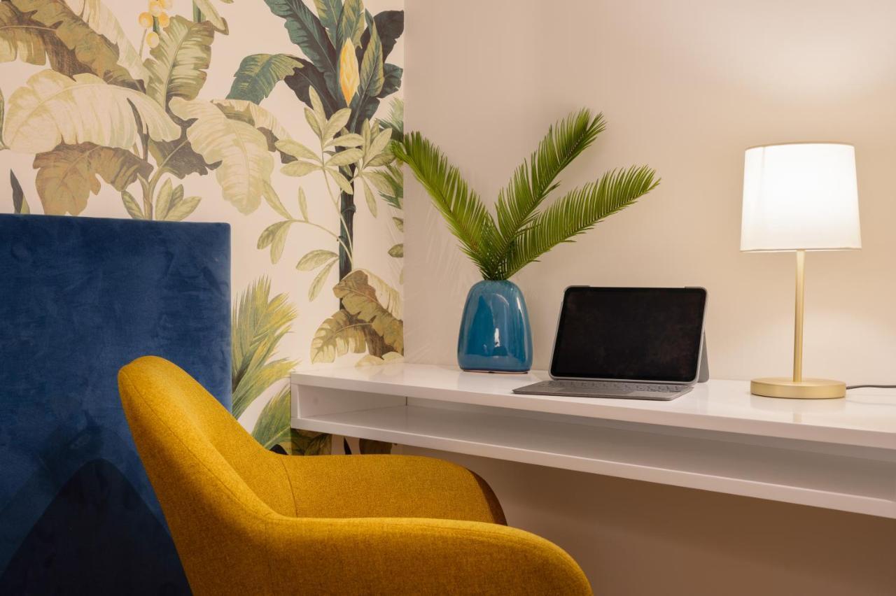 Palmeiras Apartment, By Bolhao Residences Porto Luaran gambar