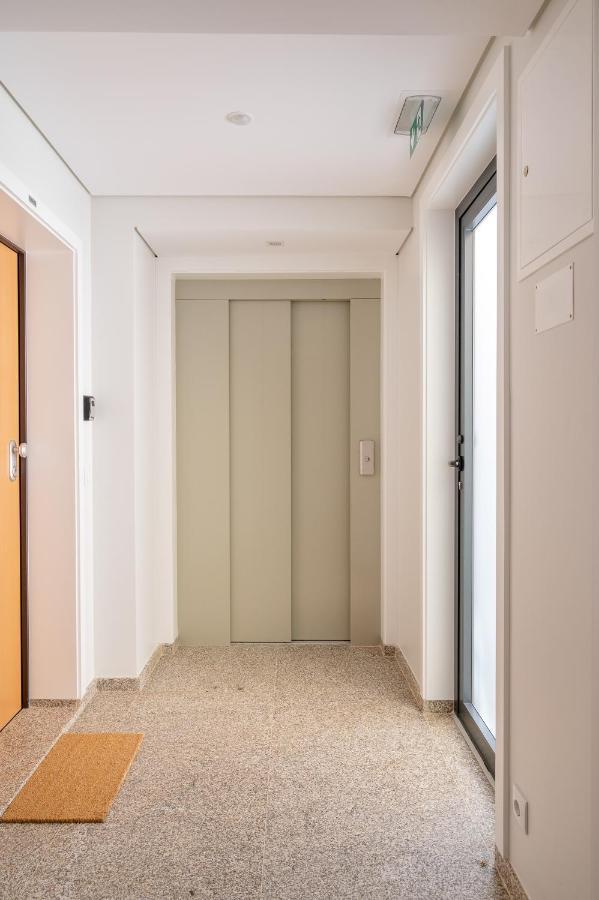 Palmeiras Apartment, By Bolhao Residences Porto Luaran gambar